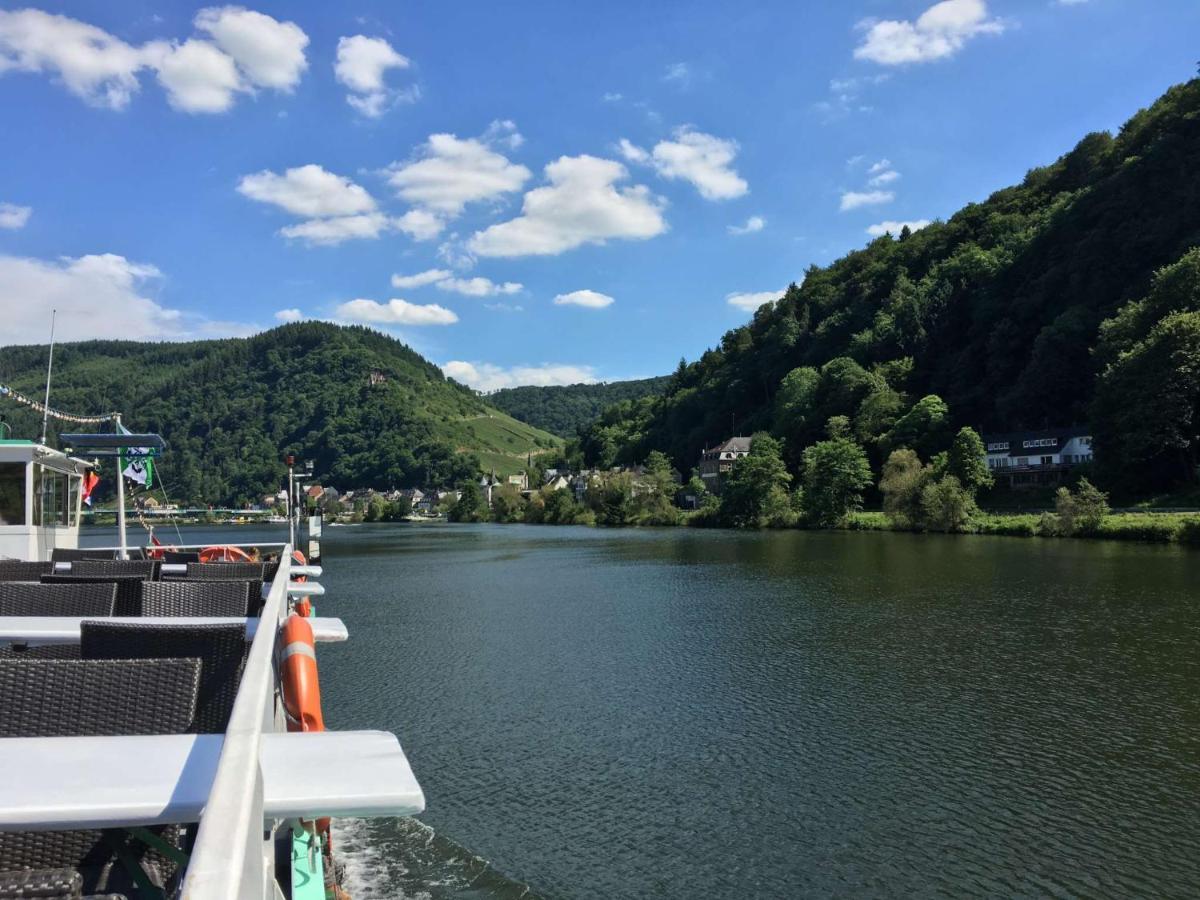 Spitzhaus Wolf Villa Verbandsgemeinde Verbandsgemeinde Traben-Trarbach Buitenkant foto